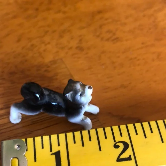 Miniature Ceramic Dog Figurines Collection—lot of 7 - Picture 9 of 16